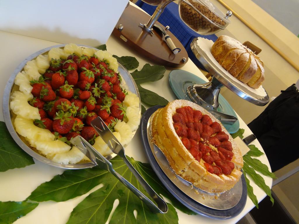 Hotel Villa Candia Lignano Sabbiadoro Luaran gambar